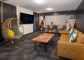 Coast Metro Vancouver Hotel 3