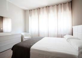 Astoria Suite Apartments 4