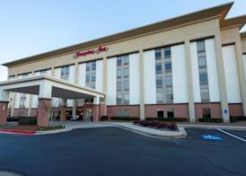 Hampton Inn Atlanta-Southlake 2