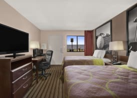 Stay Inn & Suites 4