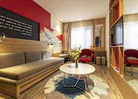 Ibis Saigon Airport 5