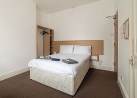 Moonside Rooms 4