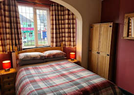 Tudor Lodge Hotel 2