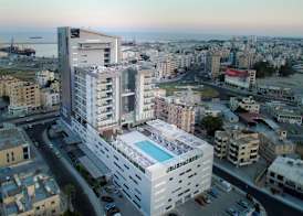 Radisson Blu Hotel, Larnaca 4