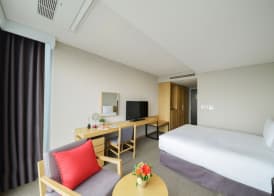 Harbor Park Hotel 5