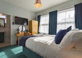 The Stirling Arms Pub & Rooms 2
