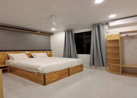 Rayva inn 4