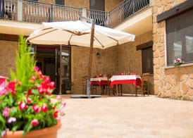 Agriturismo La Rocca dei Briganti 2