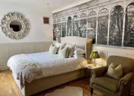 Burleigh Court Hotel 5