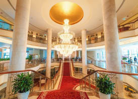 Sheraton Grand Danang Beach Resort & Spa 2