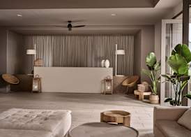 The Bay Hotel & Suites 4