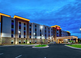 Hampton Inn & Suites Culpeper 2
