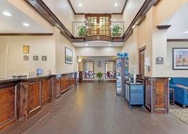 Comfort Inn & Suites Carneys Point - Pennsville 4