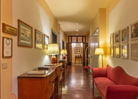 Hotel Bonifacio 4
