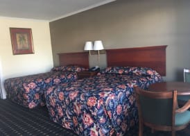 Travelodge by Wyndham Orangeburg 4