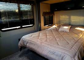 Grand Canyon RV Glamping 3