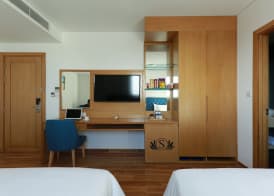 Seashore Hotel & Apartment 4