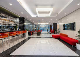Silver Crown Hotel & Residence, Palace Quarter 5
