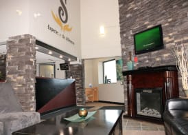 Travelodge by Wyndham Grande Prairie 3