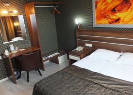 Lifos Hotel 4