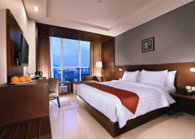 Aston Imperial Bekasi Hotel & Conference Center 4