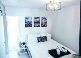 Dolphin Suites 2