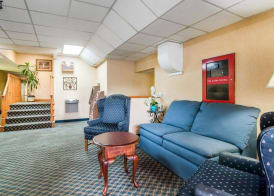 Econo Lodge Manchester 3