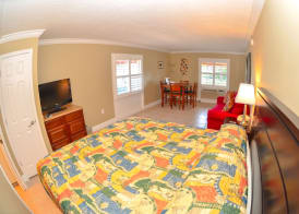 Gulfcoast Inn Naples 4
