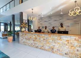 Waterfalls Lodge 3