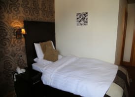 Inn On The Prom At The Fernlea Hotel 5