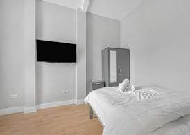 Studio 169 London 5