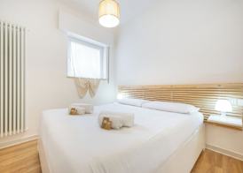 Debora's Flat 2