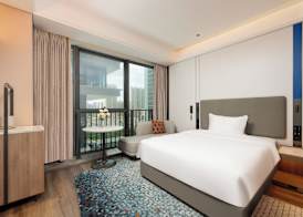 Holiday Inn Express Taizhou Jiaojiang 2