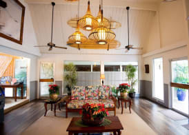 Pacific Marina Inn Airport Hotel 4