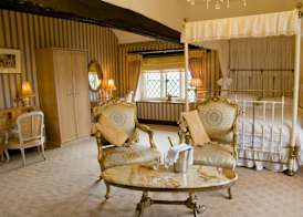 Albright Hussey Manor 4