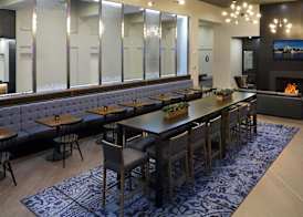 Hilton Mystic 4
