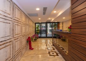 Vision Deluxe Hotel 3
