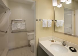 Golden Sails Hotel 4