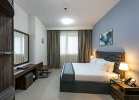 Luxe Grand Hotel Apartments 4