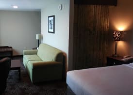 Holiday Inn Express & Suites PITTSBURGH WEST - GREEN TREE by IHG 4