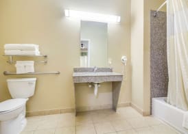Americas Best Value Inn & Suites Tomball 5