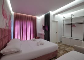 La Maison Boutique Hotel 4
