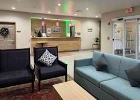 Country Inn & Suites by Radisson, Elgin, IL 2