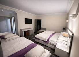 GRAND HOTEL TAZi 5