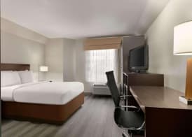 Country Inn & Suites by Radisson, Roanoke Rapids, NC 5