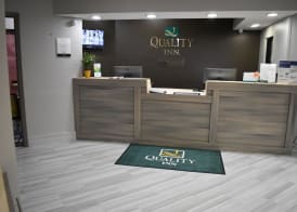 Quality Inn Villa Rica 5