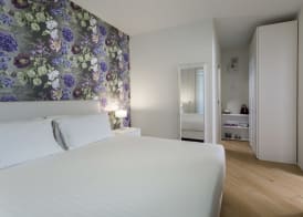 Embassy Aparthotel 4