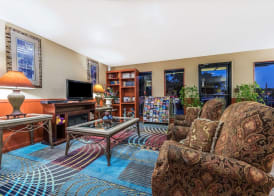 Super 8 by Wyndham Denton 2