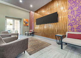 Best Western Plus Temecula Wine Country Hotel & Suites 3