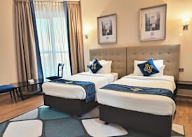 Seven Seas Hotel 5